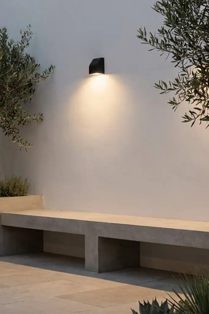 W1120-outdoor-insitu.webp
